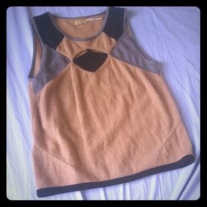 Cashmere sweater tank